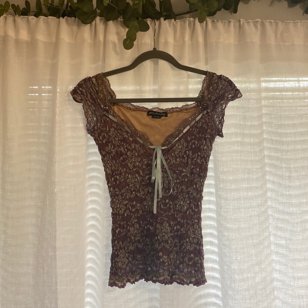 Ann Ferriday purple and blue/green floral tie blouse